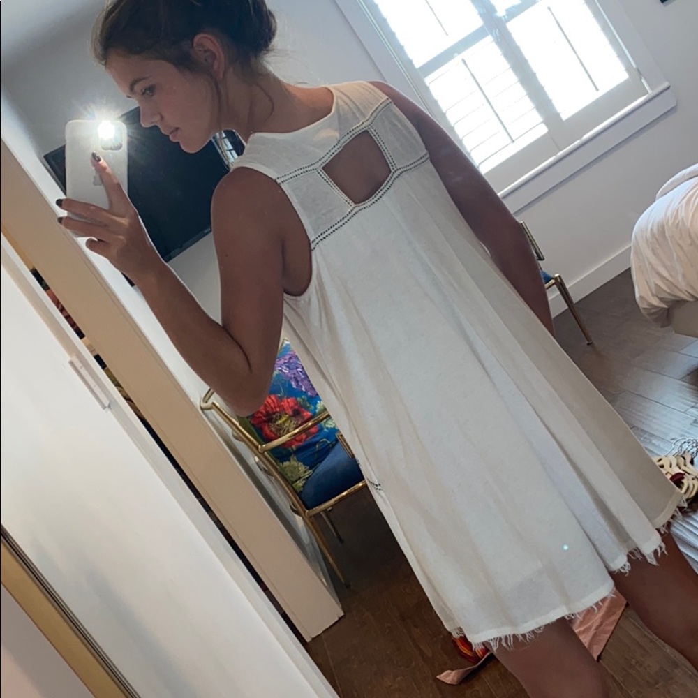 MOON RIVER DRESS - Picture 3 of 3